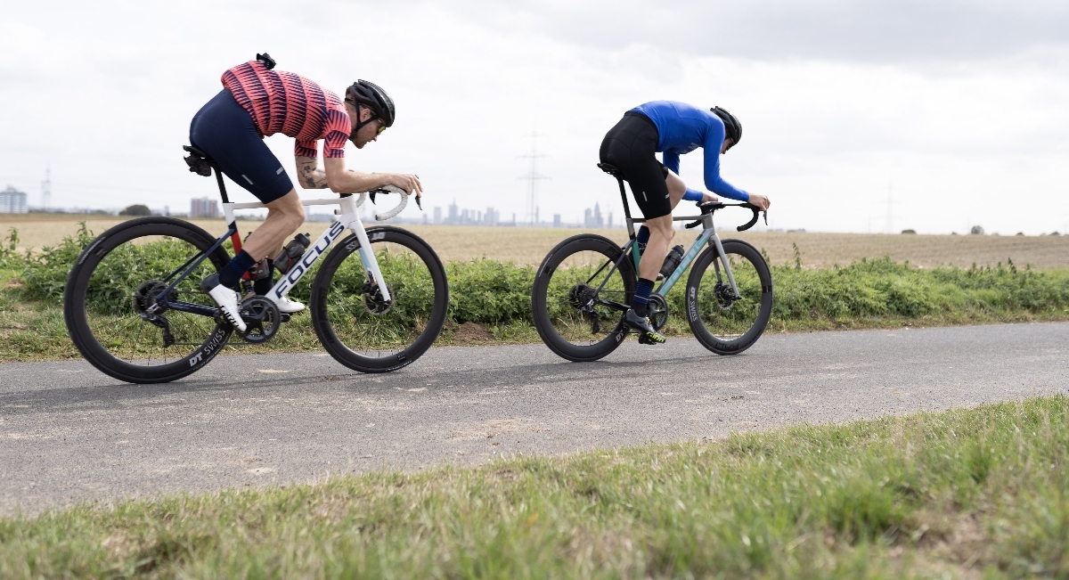 allenamento in bici, alzare la velocità media nelle uscite lunghe