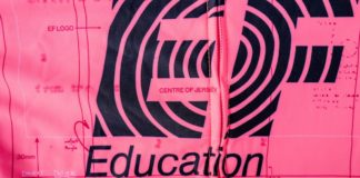 divisa della EF Education-NIPPO 2021