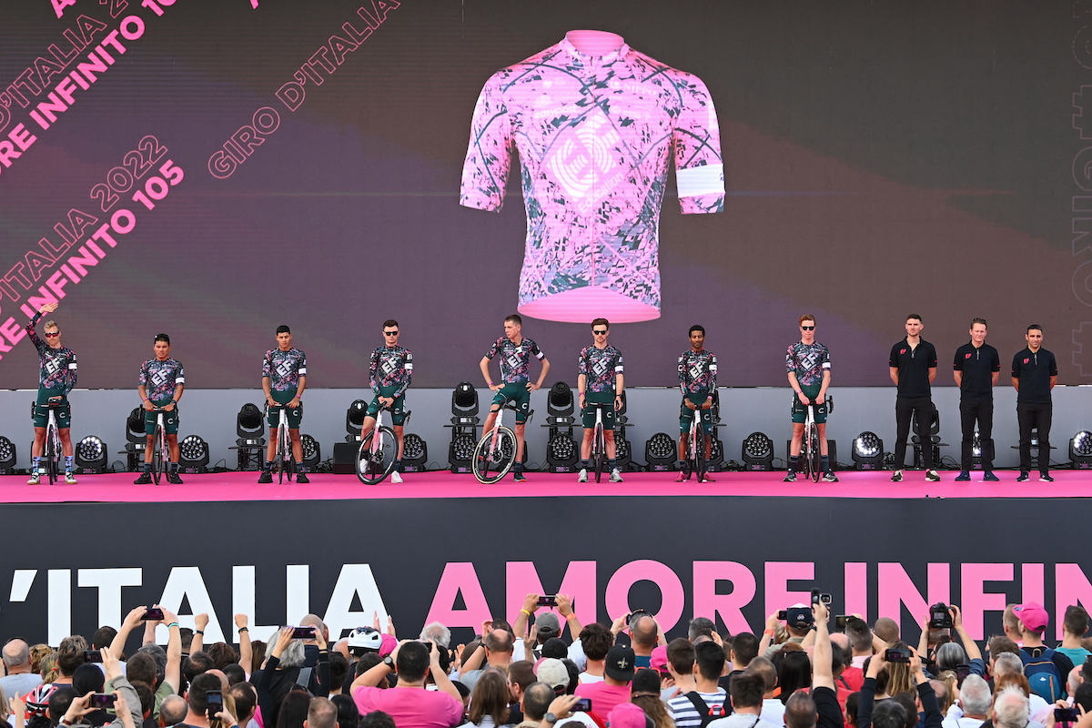 Nuove maglie al Giro d’Italia