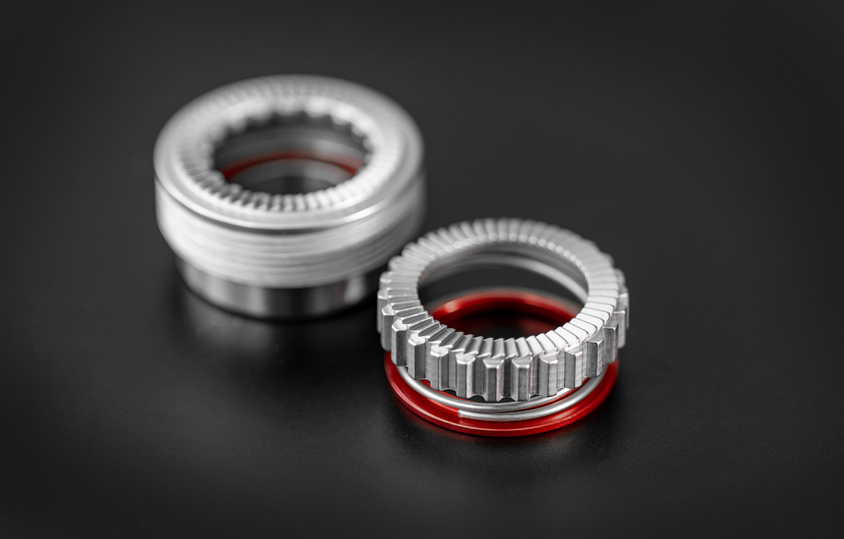 DTSwiss 240 Hub Detail 2560 HIG PRT 011