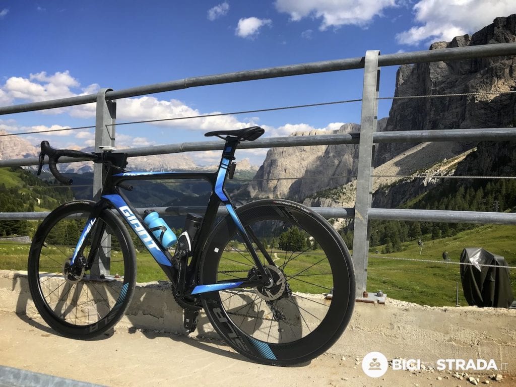 Bici da strada aero in montagna