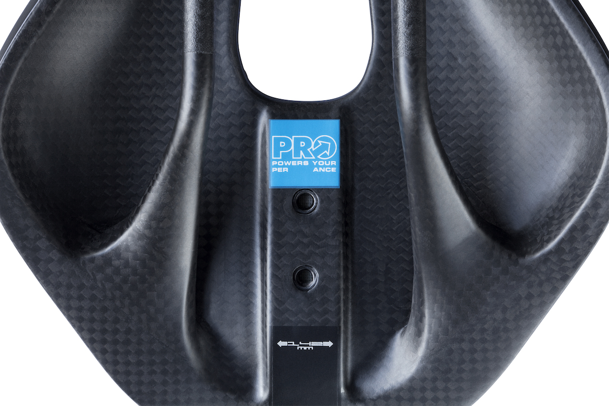 Sella Pro Stealth Superlight