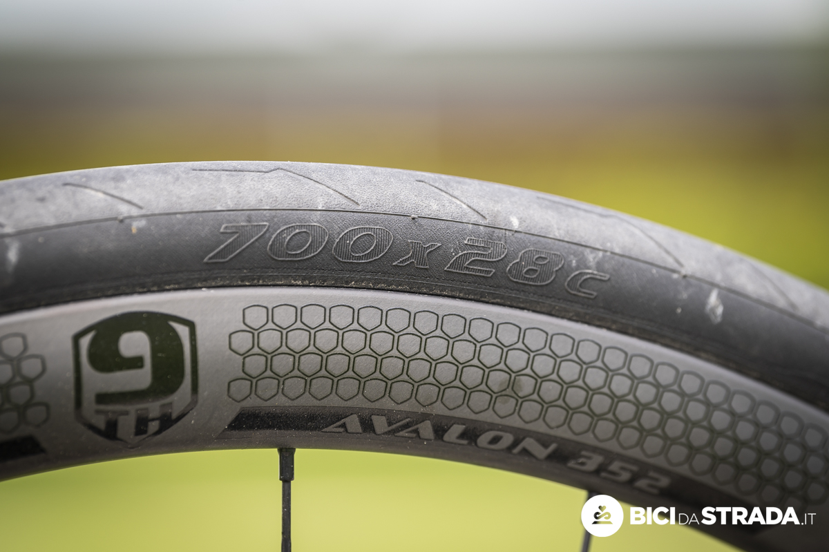pirelli p zero race tlr 3