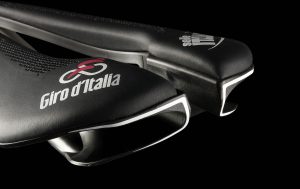 Selle Italia lancia la SP-01 Boost Superflow Giro d’Italia Special Edition