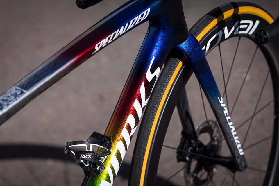 Nuova Specialized iridata per Alaphilippe