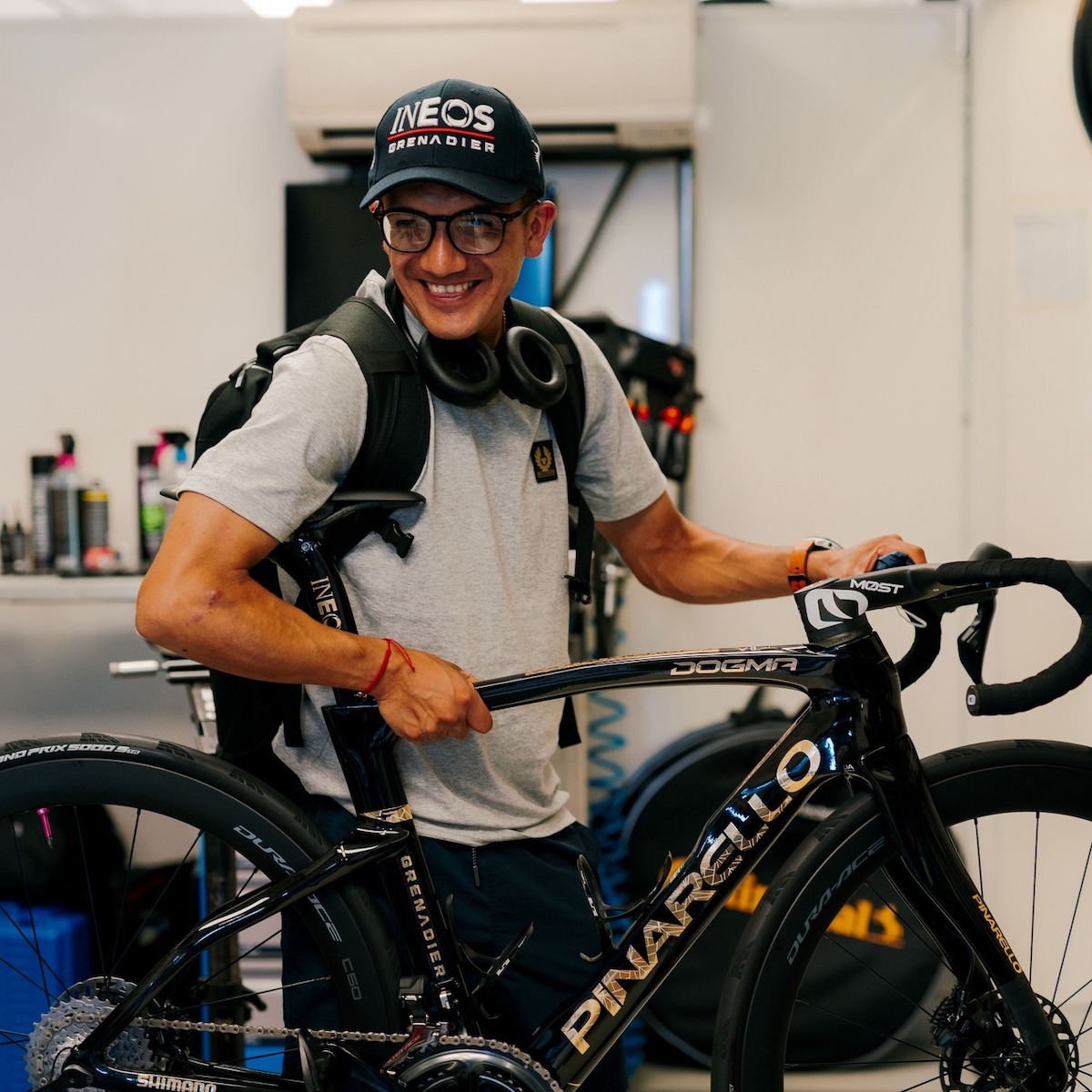 nuova Pinarello Carapaz