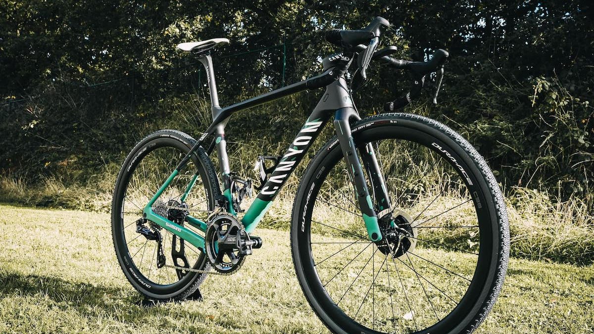 Van der Poel in Veneto per il Mondiale: telaio gravel e allestimento da strada