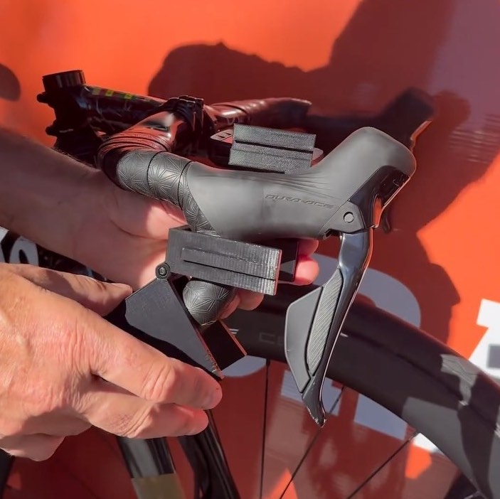 controlli sulle leve ruotate