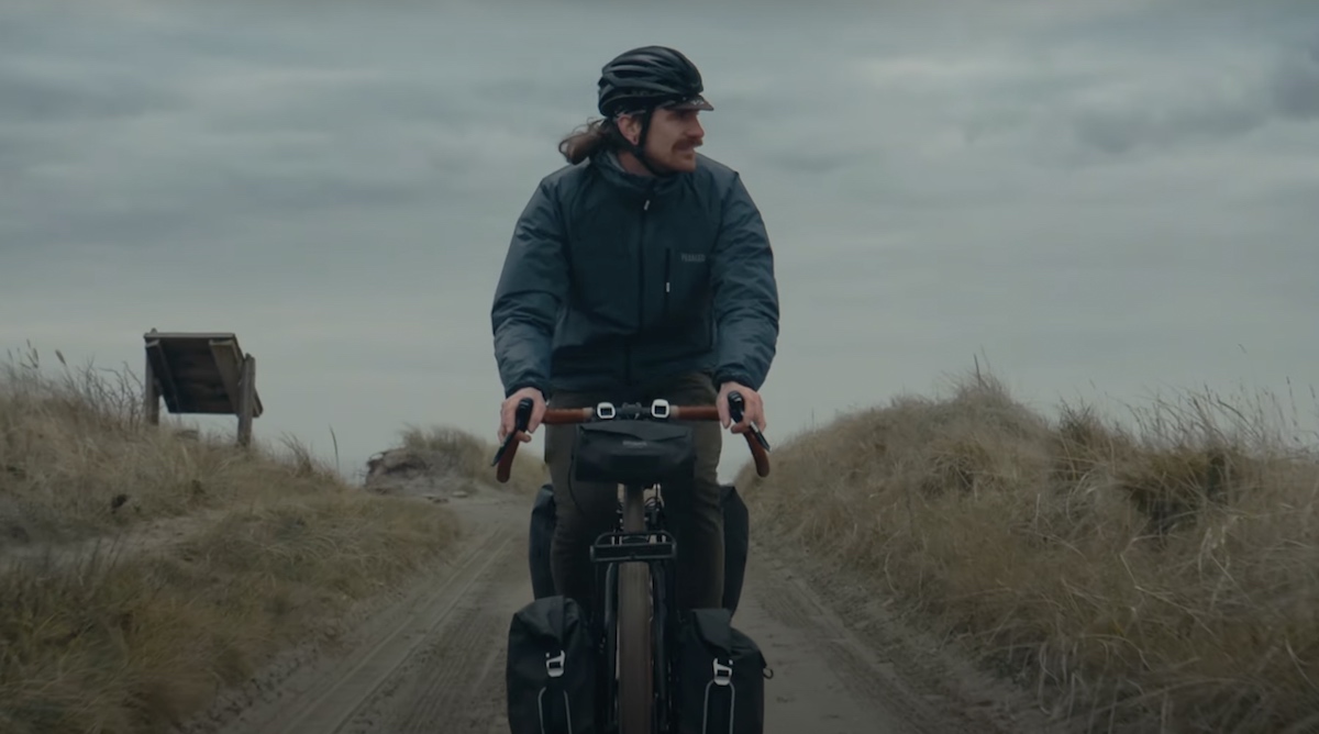Brooks C17-Whatever the Road