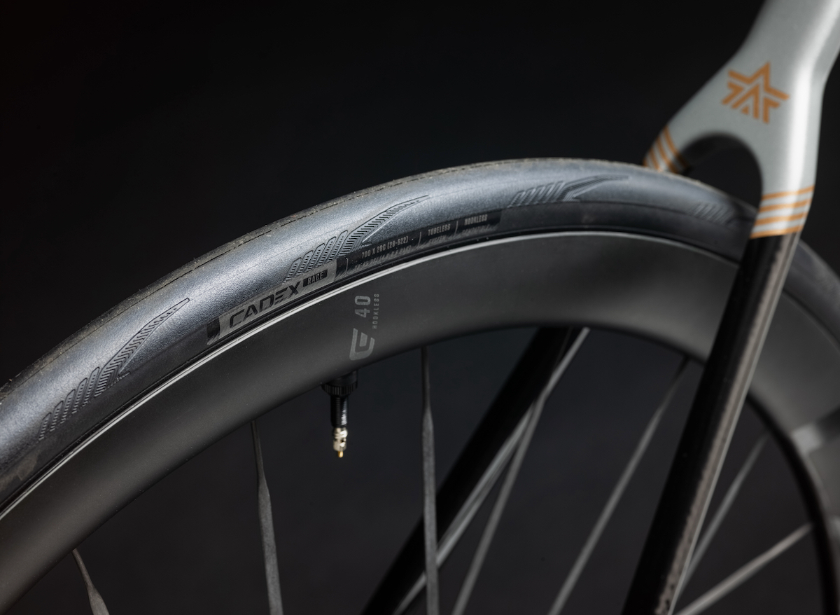 CADEX Max 40 WheelSystem tire studio