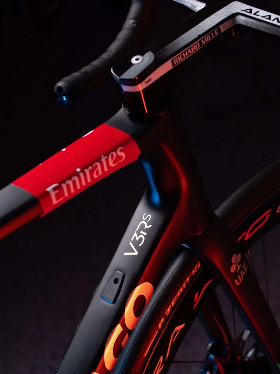 Colnago Uae 31 scaled e1700780851936 copia