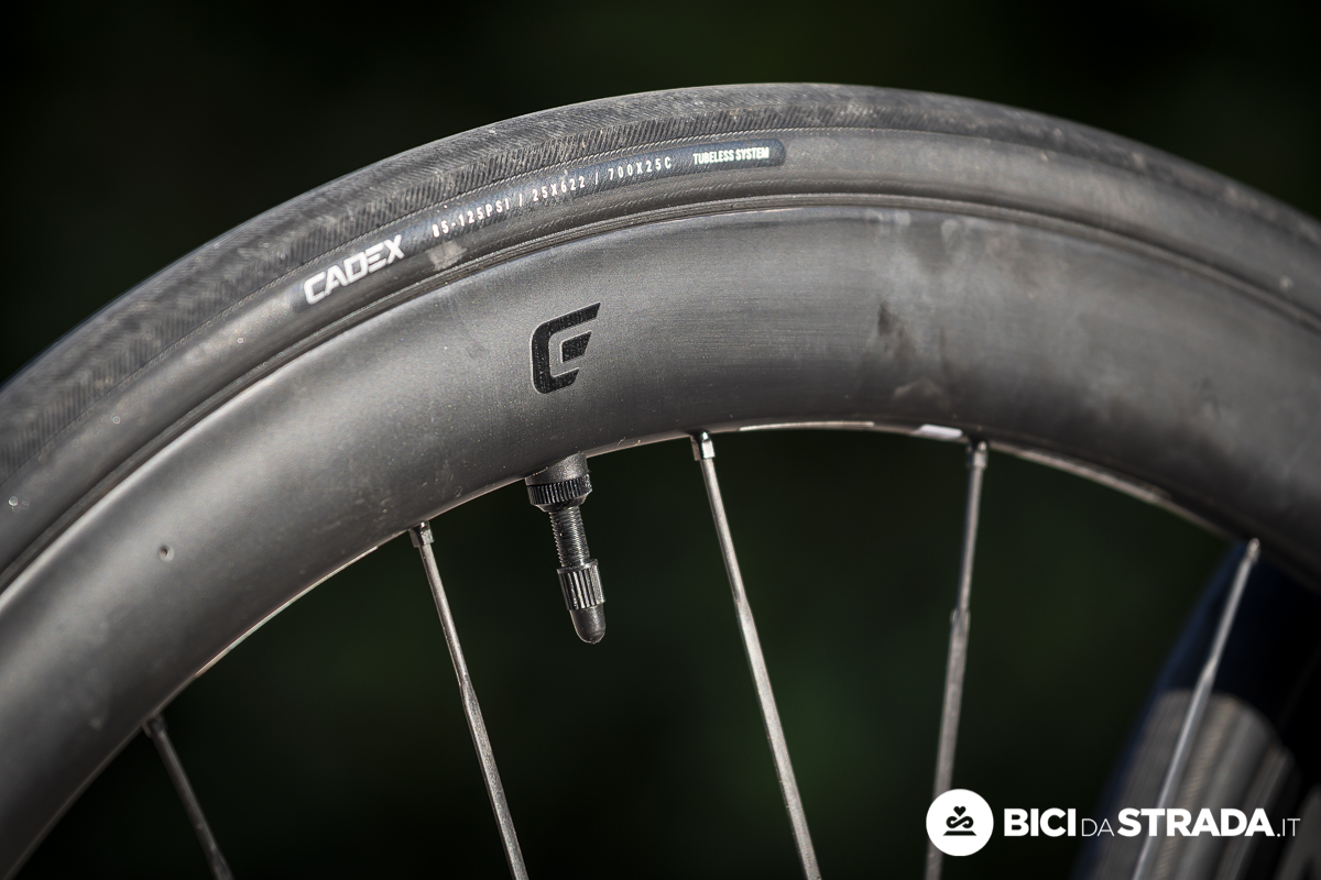 cerchi hookless e gomme tubeless
