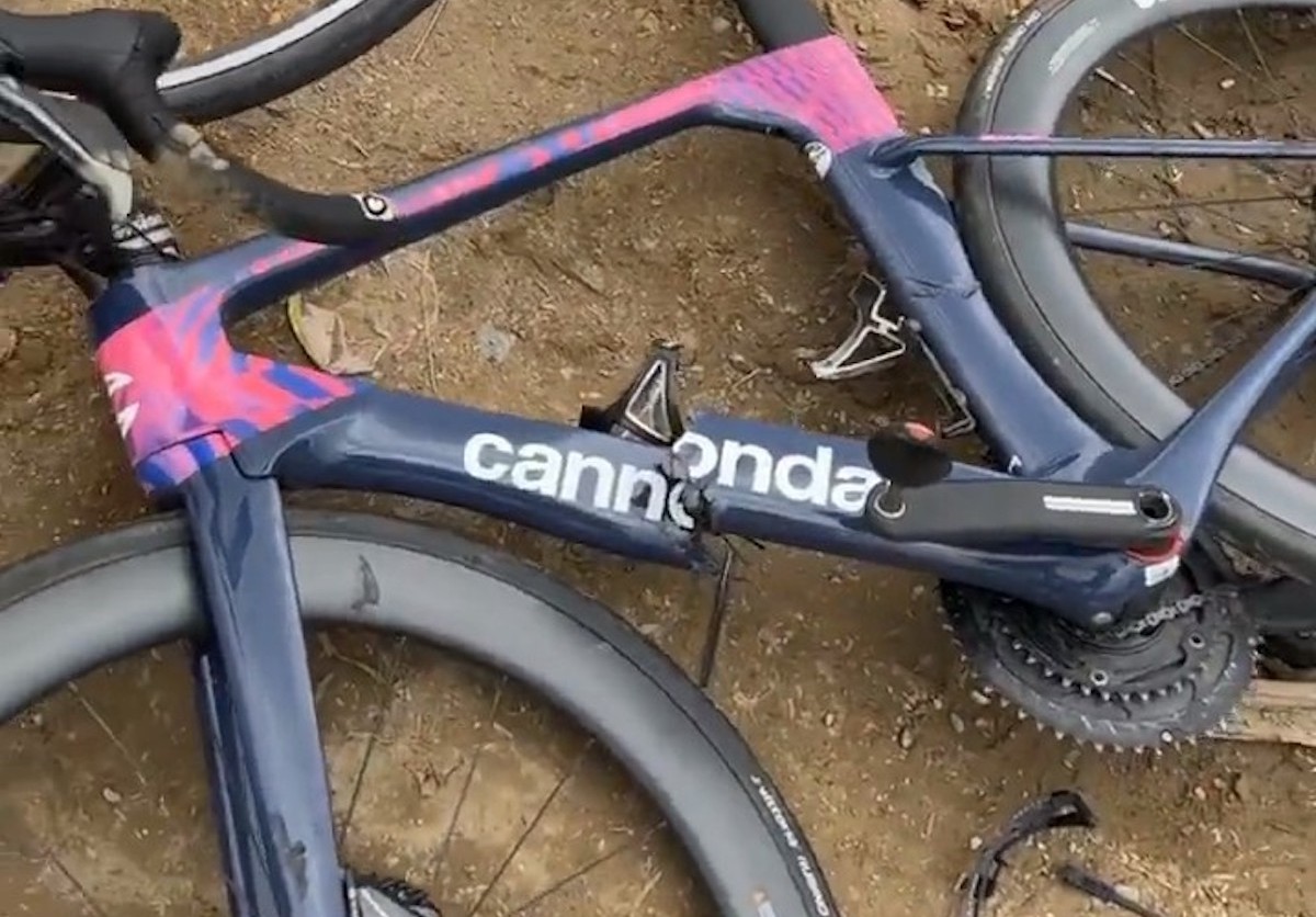 In Italia incitare alla violenza contro i ciclisti non è reato...