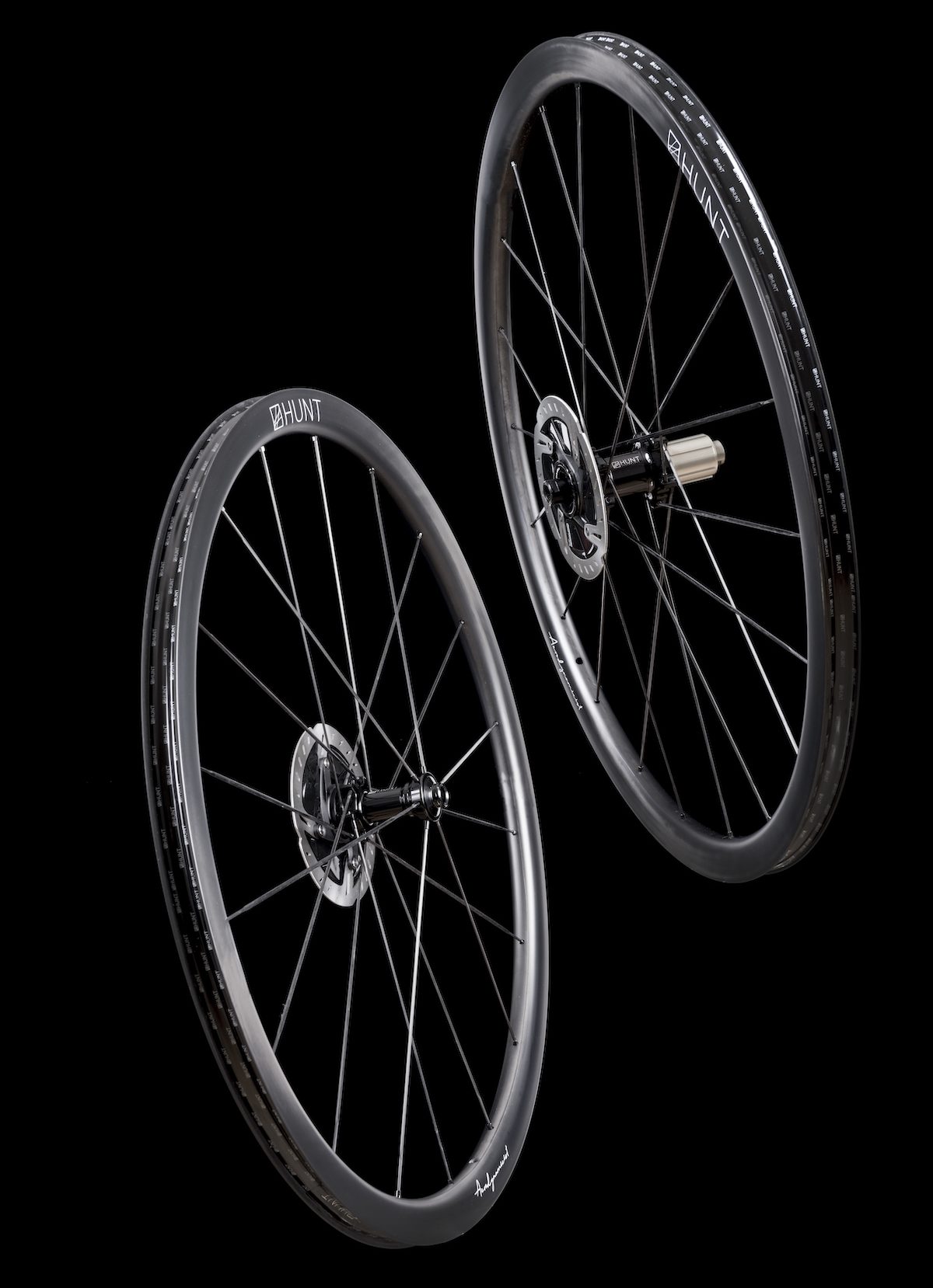 Hunt 32 Aerodynamicist UD