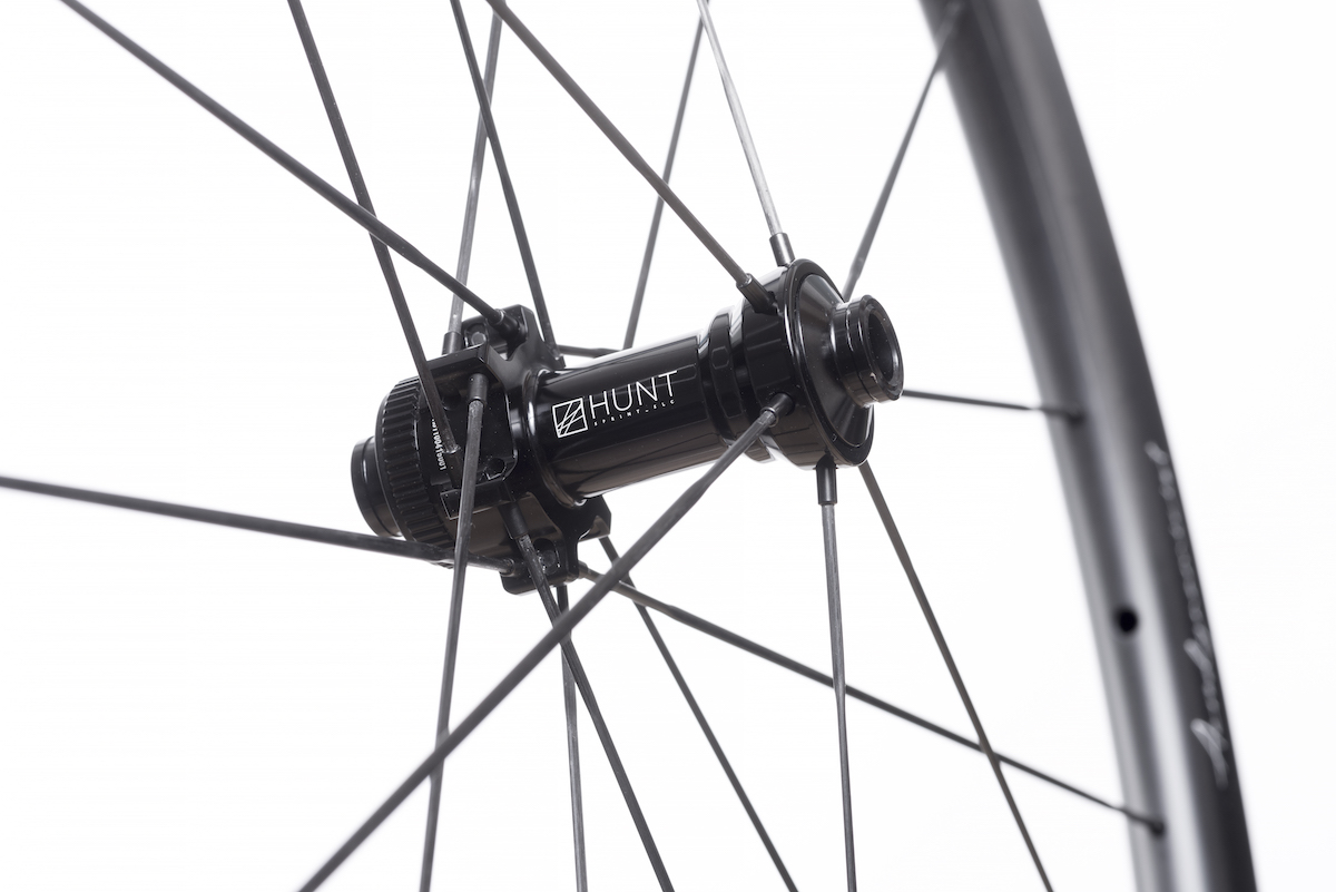 Hunt 32 Aerodynamicist UD
