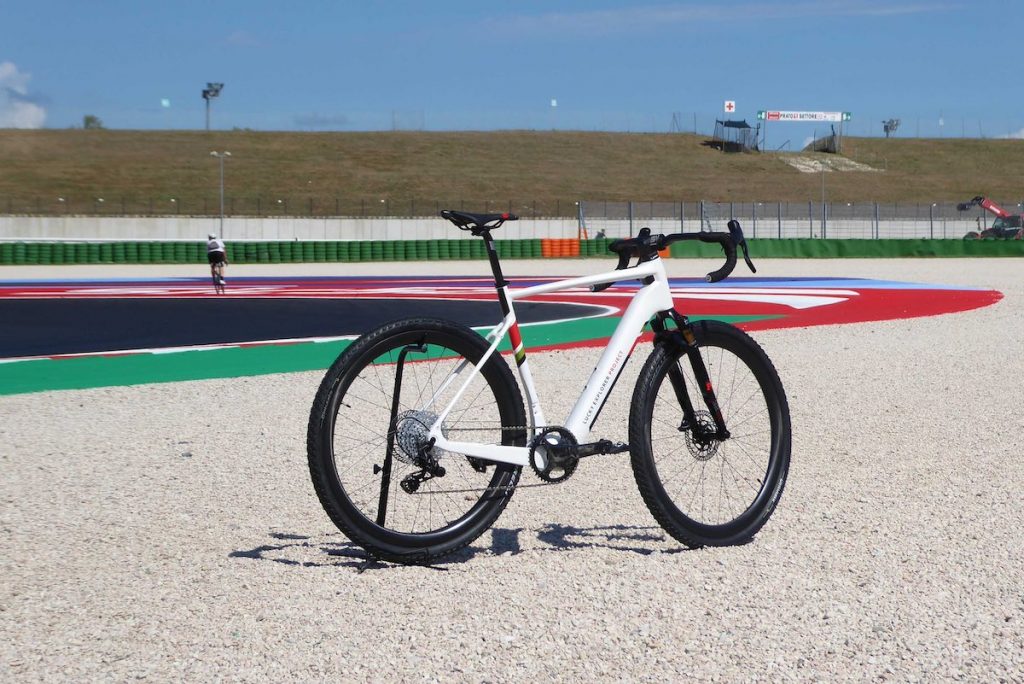 MV Agusta entra nel gravel