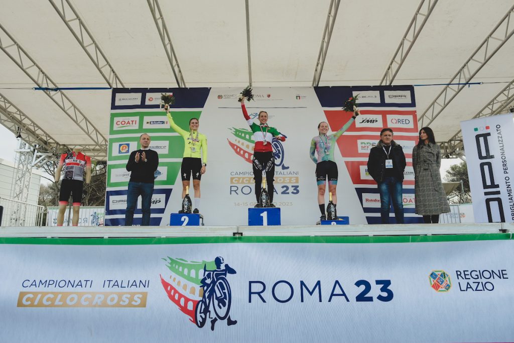 Podio donne 1024x683 1