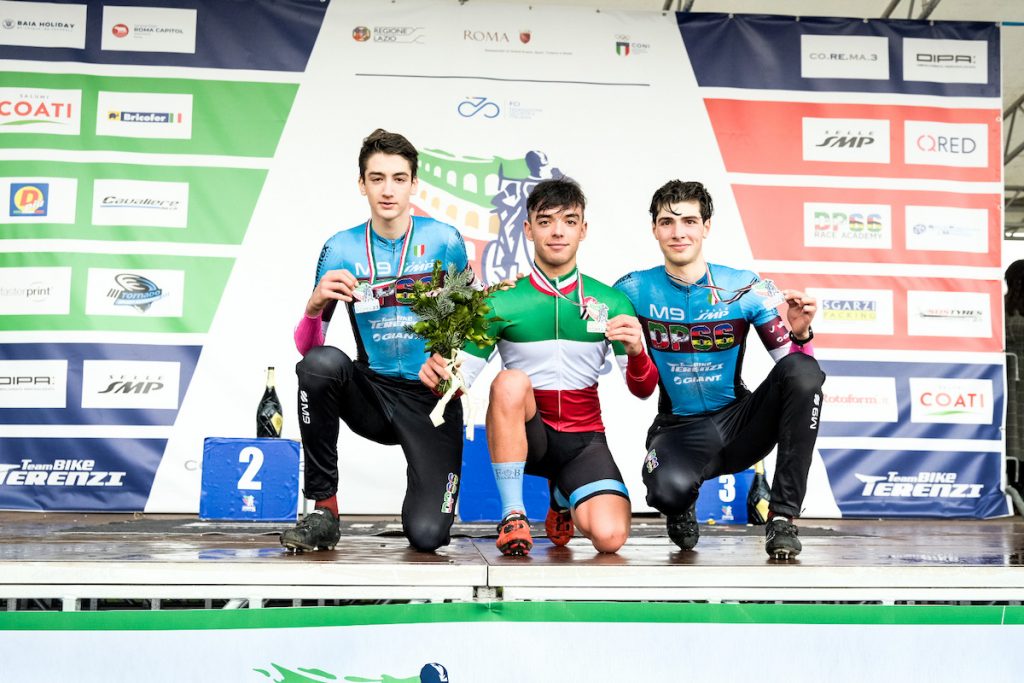 Podio juniores 2 1024x683 1