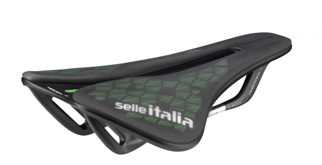 SELLE ITALIA 2022 MODEL X LEAF three quarter 1024x525 1