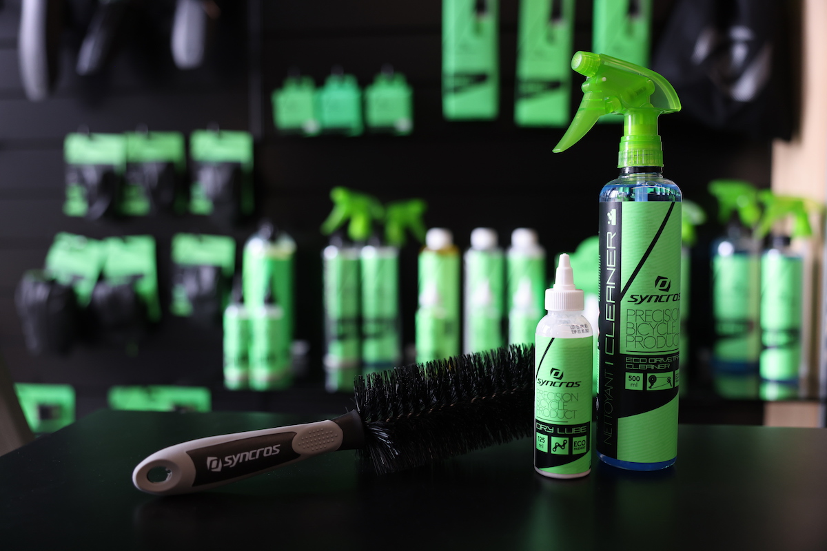SYNCROS 2022 CleanersLube1