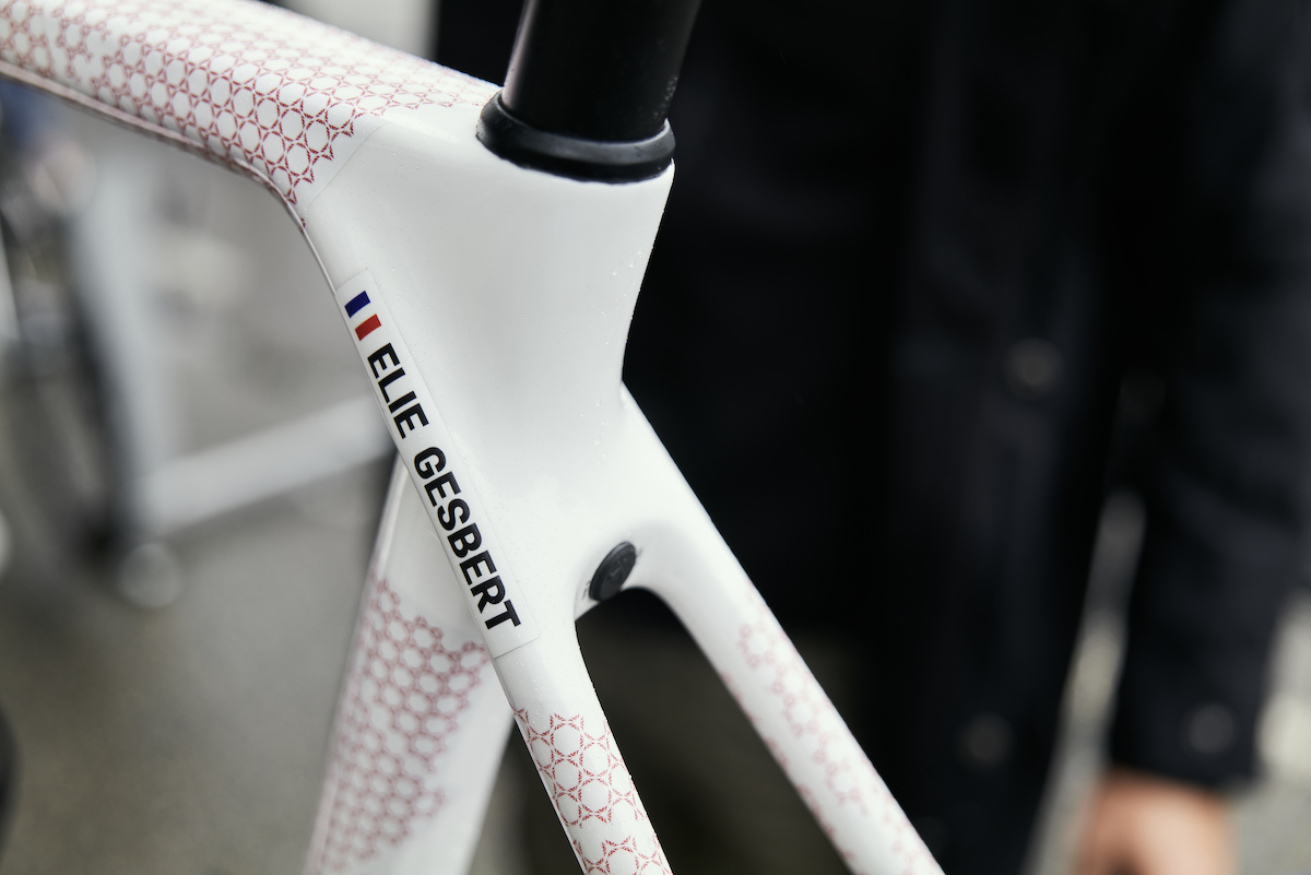 Ultimate CF SLX 8 TDF
