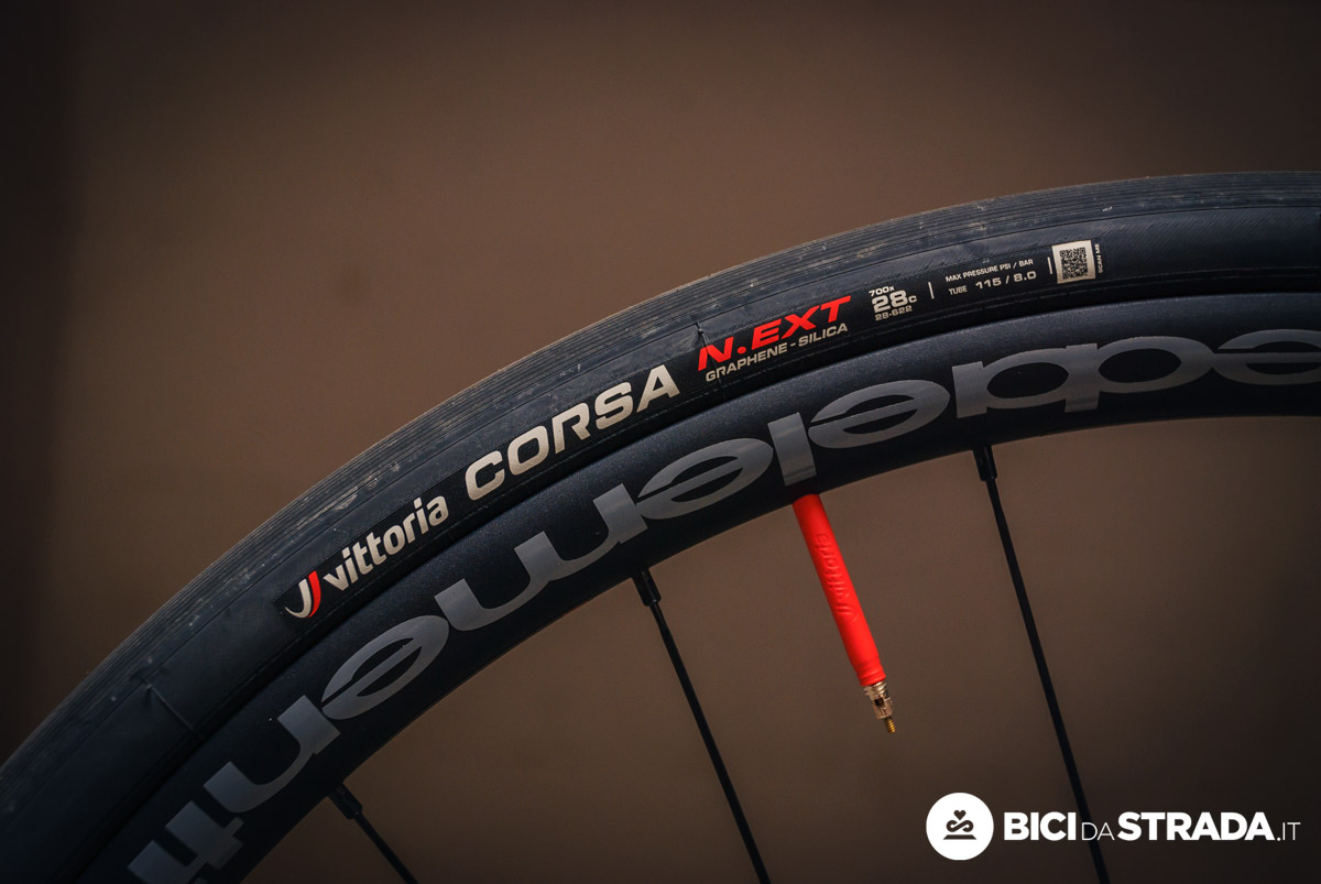 Test Vittoria N.Ext 16