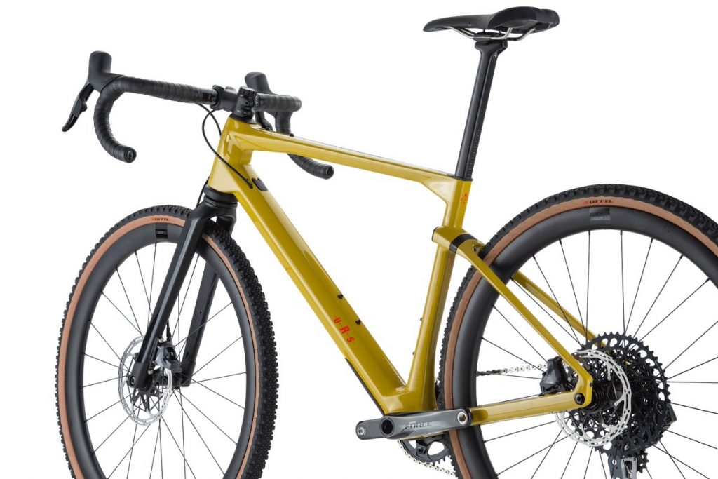 URS LT ONE mst red blk detail 01 1024x683 1