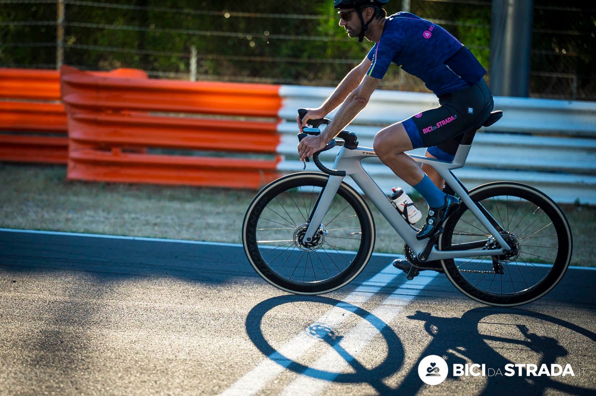 Nuova Trek Madone SLR 2023
