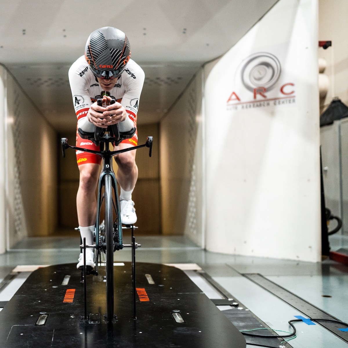 Z Super9WindTunnel 220113 JR DSC00823