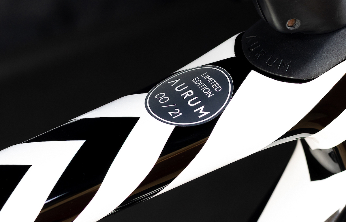 Zevra firma basso 21 julio2