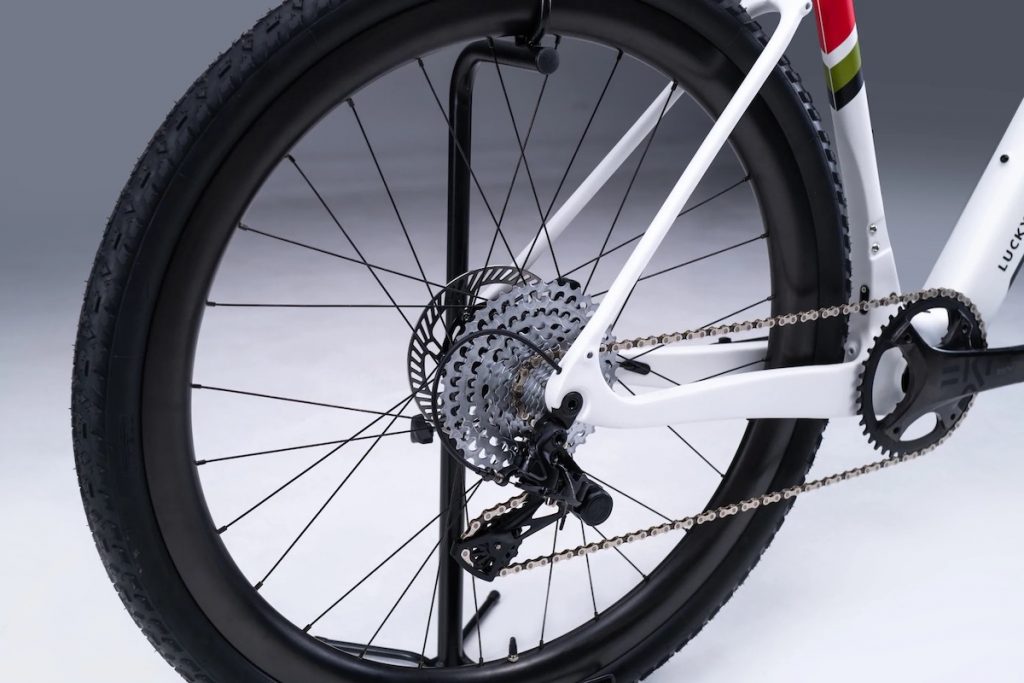 MV Agusta entra nel gravel
