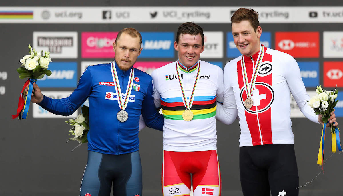 the men elite road race podium