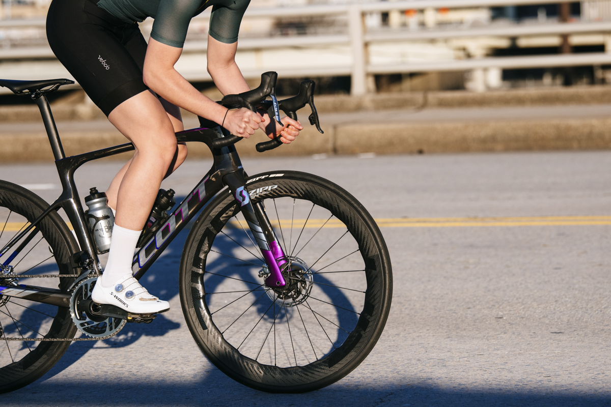 zipp 4