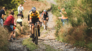 Van Aert si qualifica (dominando) per il Mondiale Gravel 2023