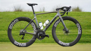 La Colnago di Pogačar per il mondiale: grafica speciale disegnata personalmente