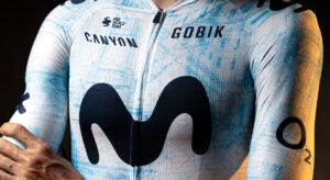 La nuova maglia del Movistar Team per la Vuelta: un omaggio a...
