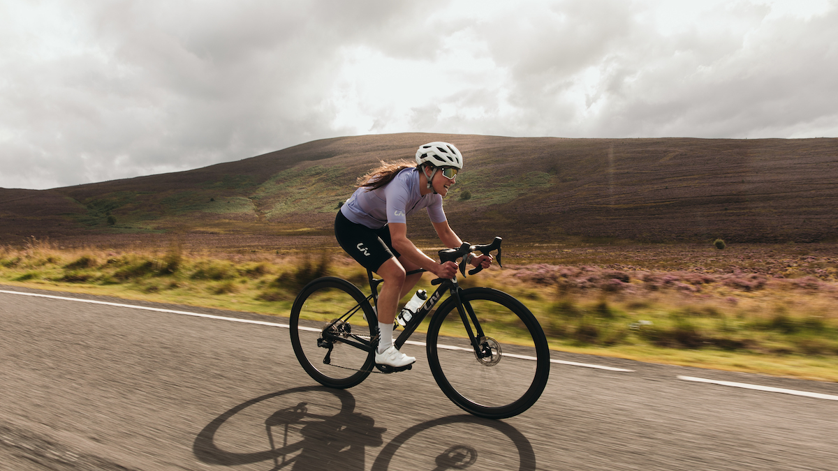 Liv Avail Advanced Pro 0 action Liv Cycling 1