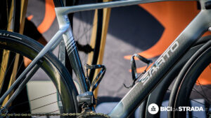 Sarto Tri-Composite: la fibra di carbonio incontra il... rame