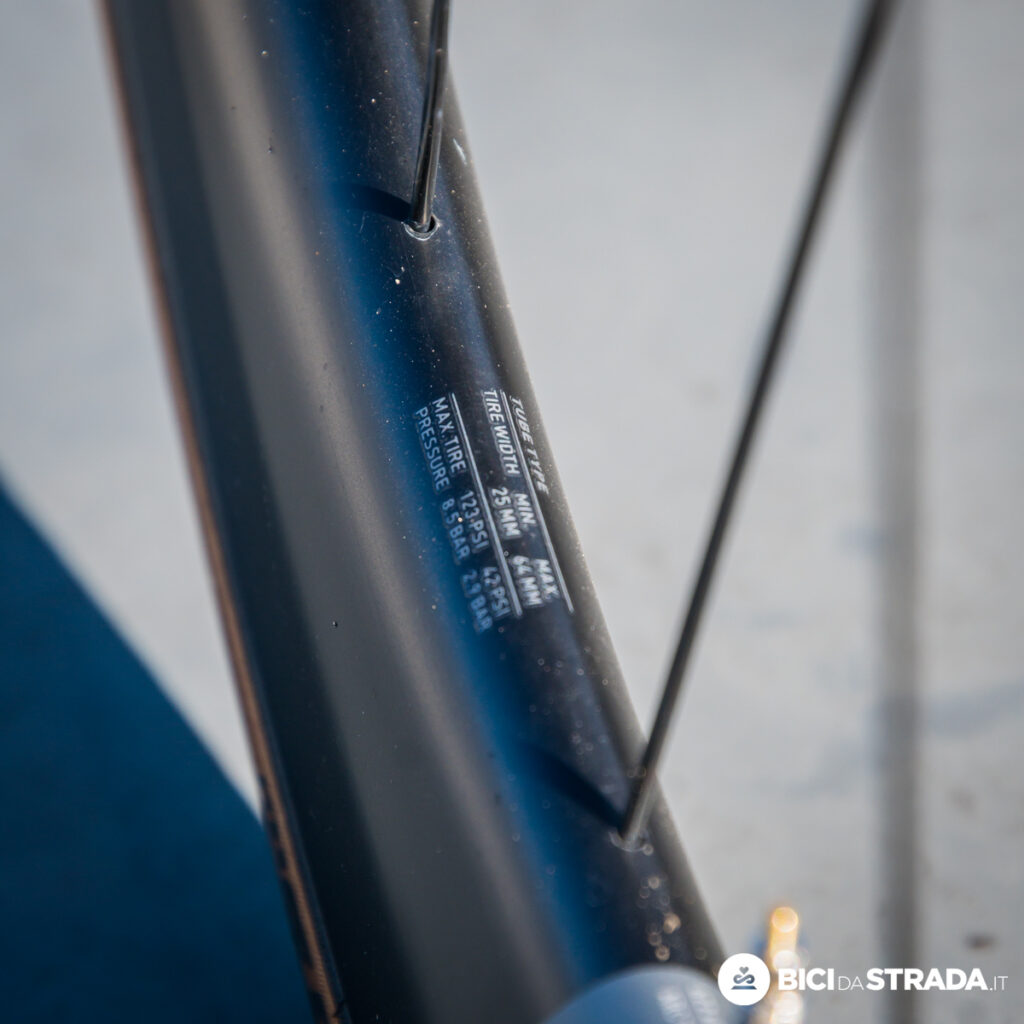 Canyon Aeroad CF SLX test 38