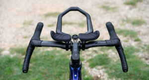 Nuovo manubrio FSA K-Force AGX: lo spirito racing non dimentica l'avventura
