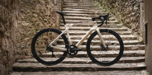 Nuova Lapierre Xelius DRS: un po’ di foto di una bici che ancora non esiste
