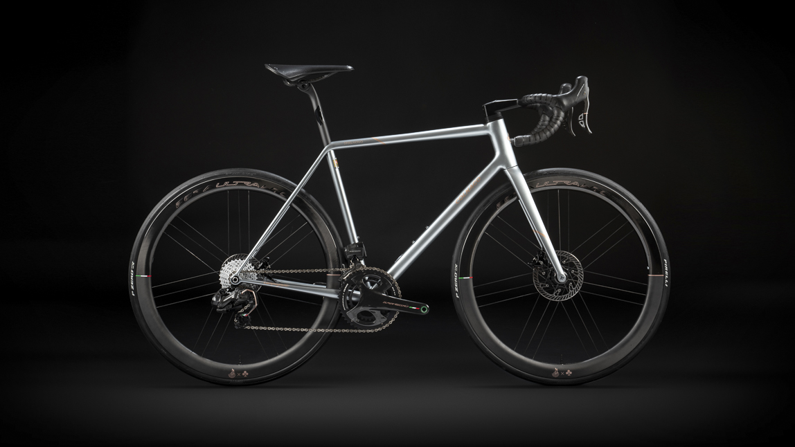 COLNAGO STEELNOVO