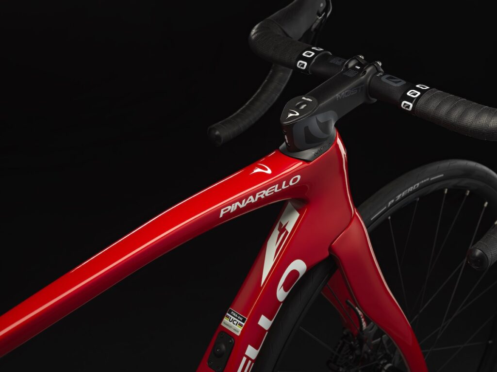Pinarello F 2025