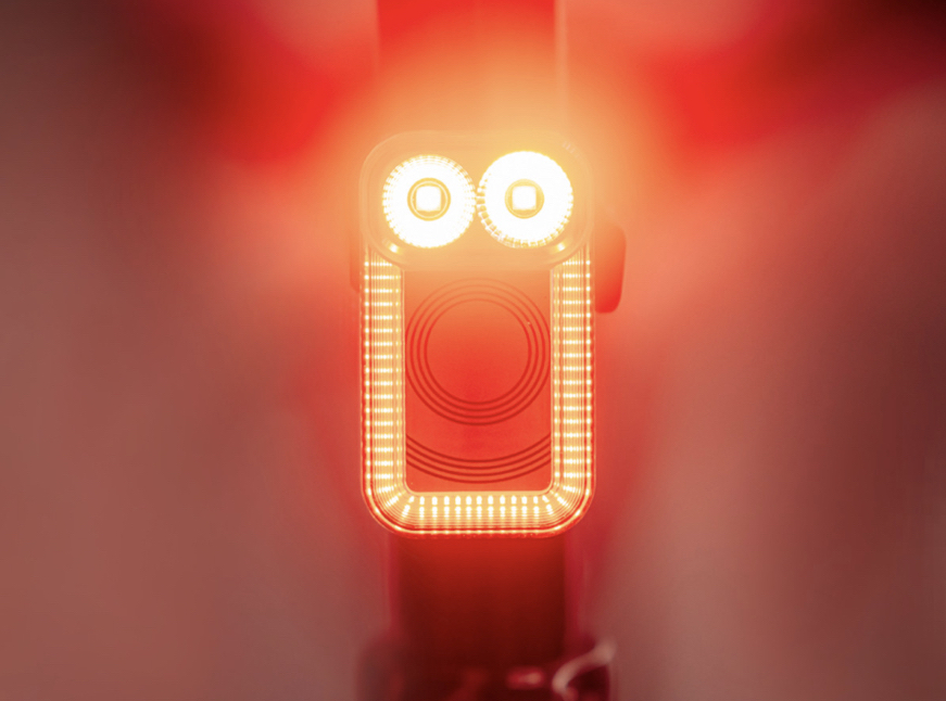 fanalino posteriore Magicshine Seemee 100AD