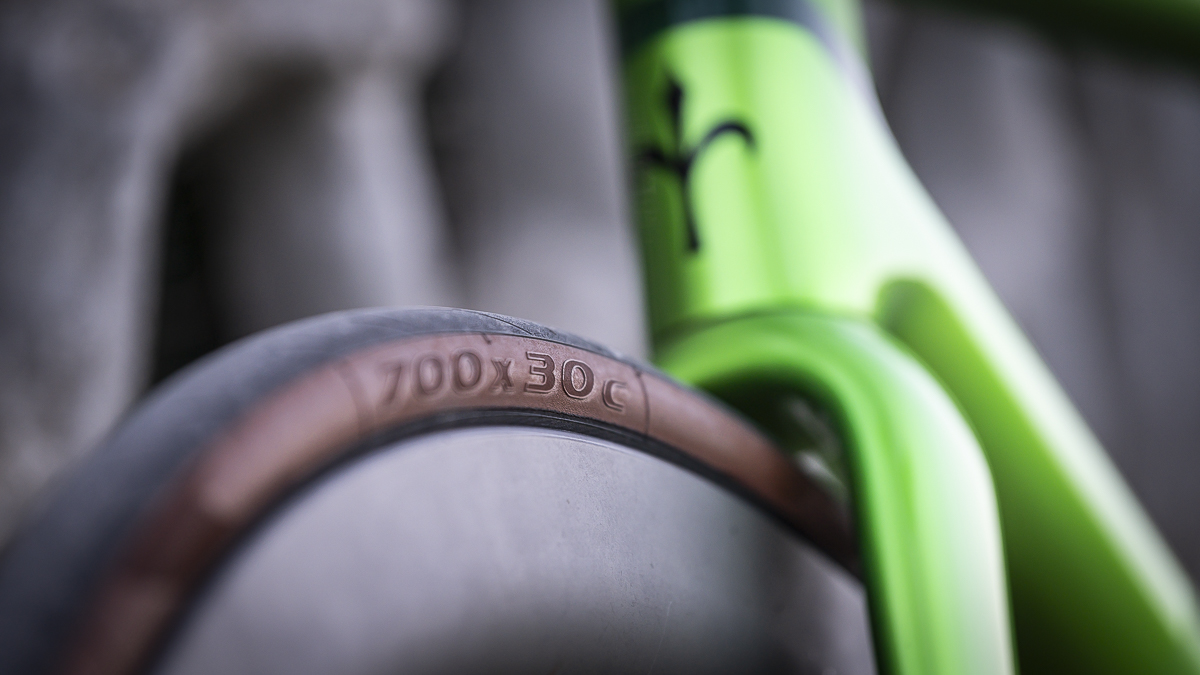 GOMME DA 30 SULLA BICI DA CORSA APERTURA