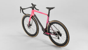 SuperSix Evo Lab71 Team Edition 2025: la Cannondale dei Pro’ è disponibile per tutti
