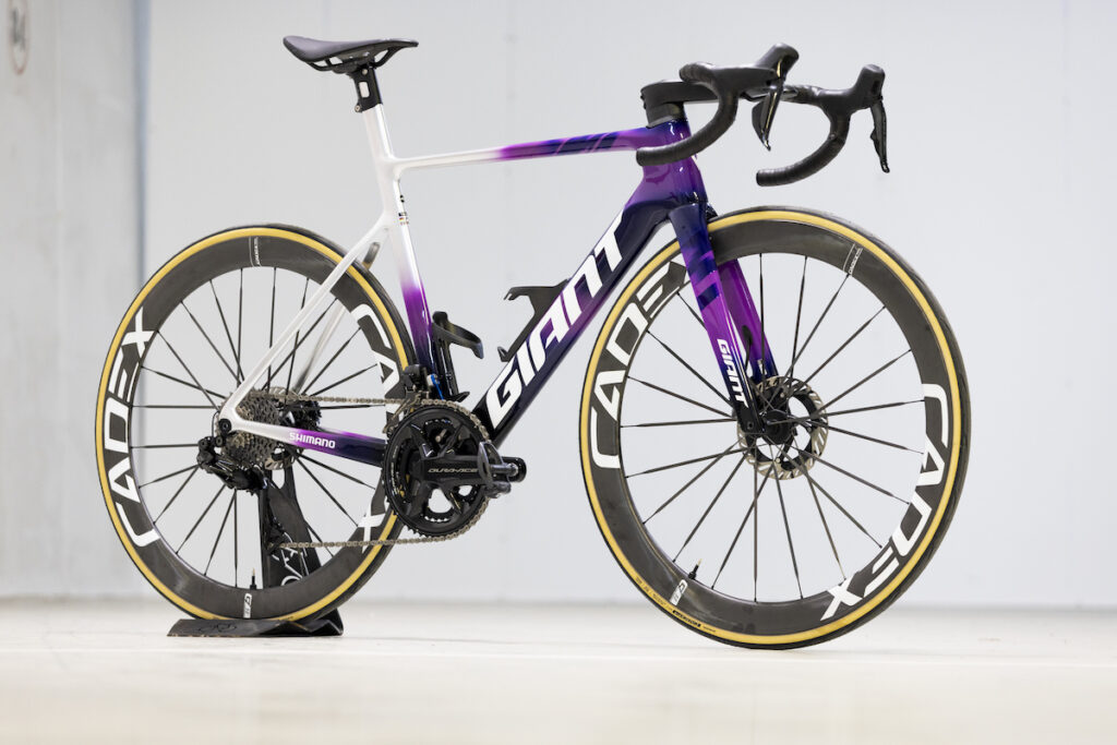 GIANT PROPEL