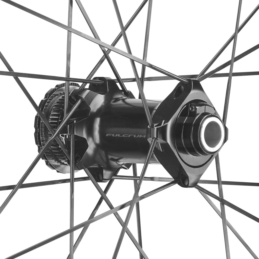 2026 Soniq ALX hub front
