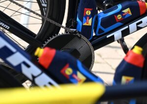 Risparmiare 8 watt alla Roubaix grazie alla catena: è la promessa di Cyclowax