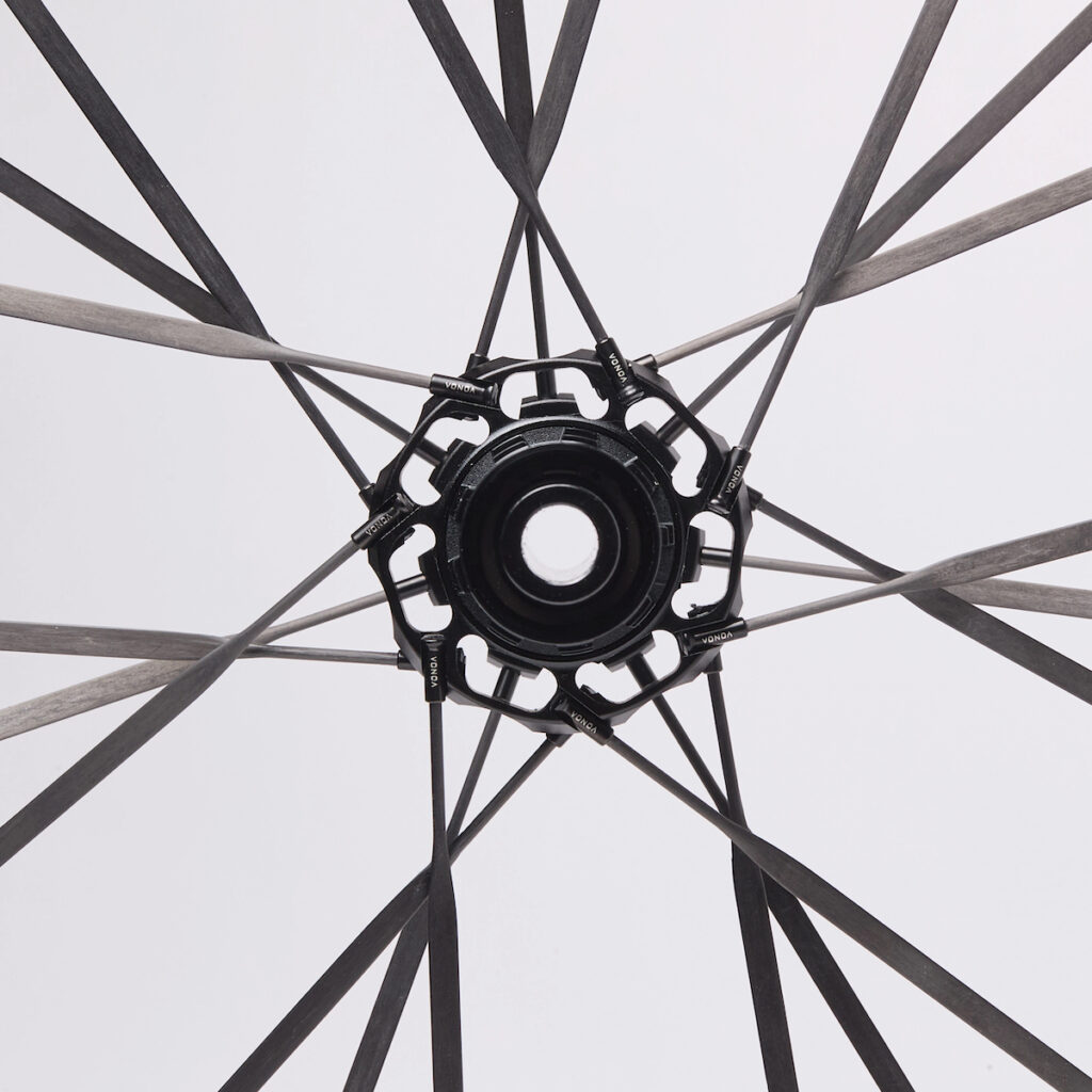 raggi 2coppia ruote carbonio ekoi 50mm crl shimano.jpg copia